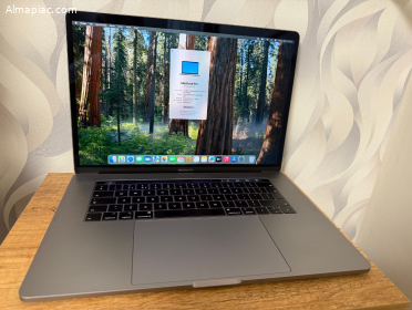2019 MacBook Pro 15" Touch Bar, i9, 32GB, 500SSD