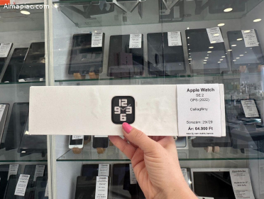 Apple Watch SE 40mm 2022 GPS csillagfény új akku (29/29)