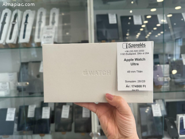Apple Watch ULTRA 49 mm titán starlight akku 93% garanciával