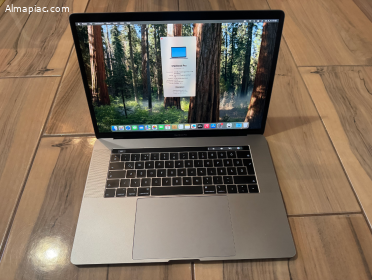 CTO 2019 MacBook Pro 15" i9, 16GB, 500 SSD, Magyar bill, Korrekt Áron