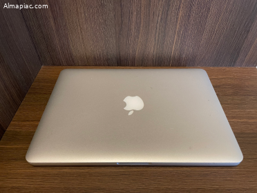 Eladó 2013 MacBook Pro 13" Retina , Új Akkumulátorral