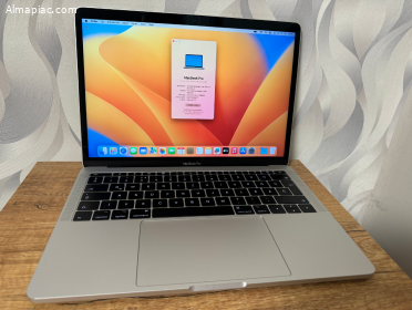 Eladó 2017 MacBook Pro 13" Silver, Magyar billentyűzet
