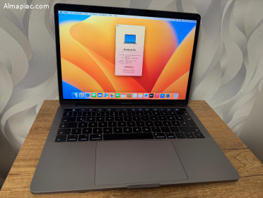 Eladó 2017 MacBook Pro 13" TouchBar 500 GB SSD, Magyar billentyűzet