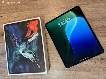 iPad Pro 12,9" 3. generáció, FACE ID, gyönyörű állapotban