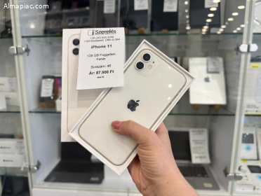 iPhone 11 128 gb független fehér új akkuval (46)