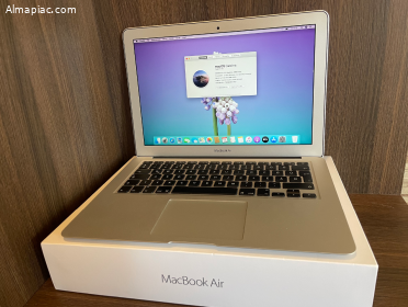 Karcmentes 2015 MacBook Air 13", Magyar billentyűzet