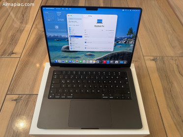 M3 Pro MacBook Pro 14" 18GB RAM, 500 SSD, Korrekt Áron