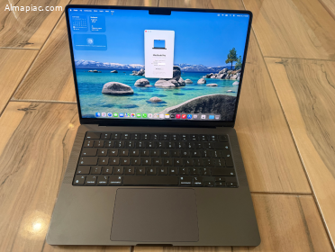 M4 Pro MacBook Pro 14" 24GB RAM, 500 SSD, 100% akku, Bomba Áron