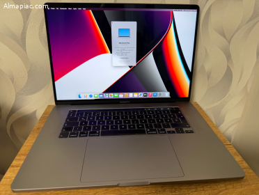 MacBook Pro 16" Touch Bar, i9, 32GB, 1TB SSD, Magyar bill.