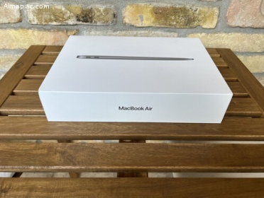 ÚJ - MacBook Air Retina 13" MacBook - M1 / 8 GB Memória / 256GB / HUN