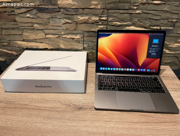 Újszerű 2018 MacBook Pro Retina 13" Touch Bar 256 SSD 94% akkumulátor